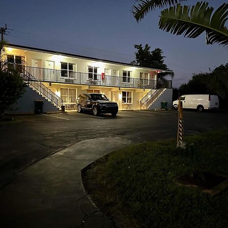 Conty'S Motel North North Naples Dış mekan fotoğraf