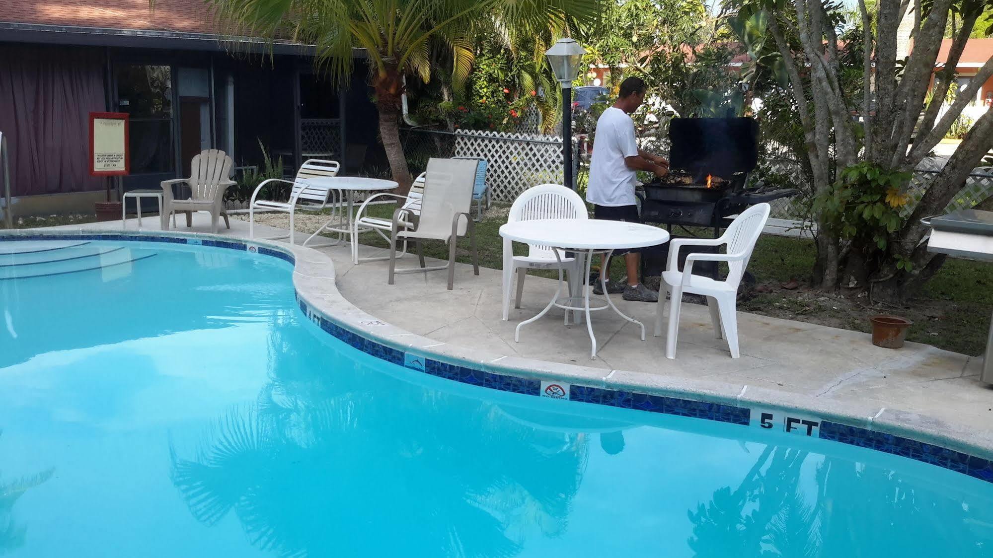 Conty'S Motel North North Naples Dış mekan fotoğraf