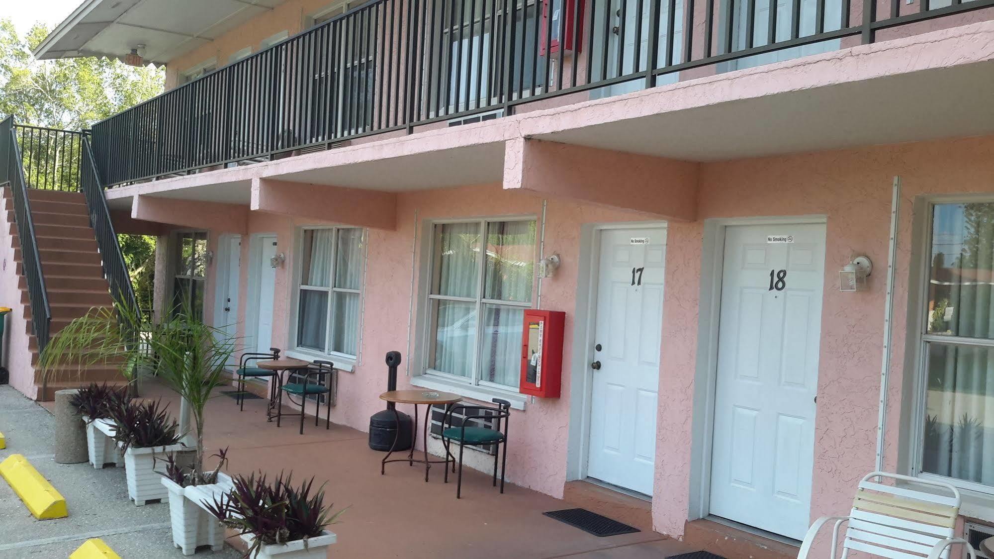 Conty'S Motel North North Naples Dış mekan fotoğraf