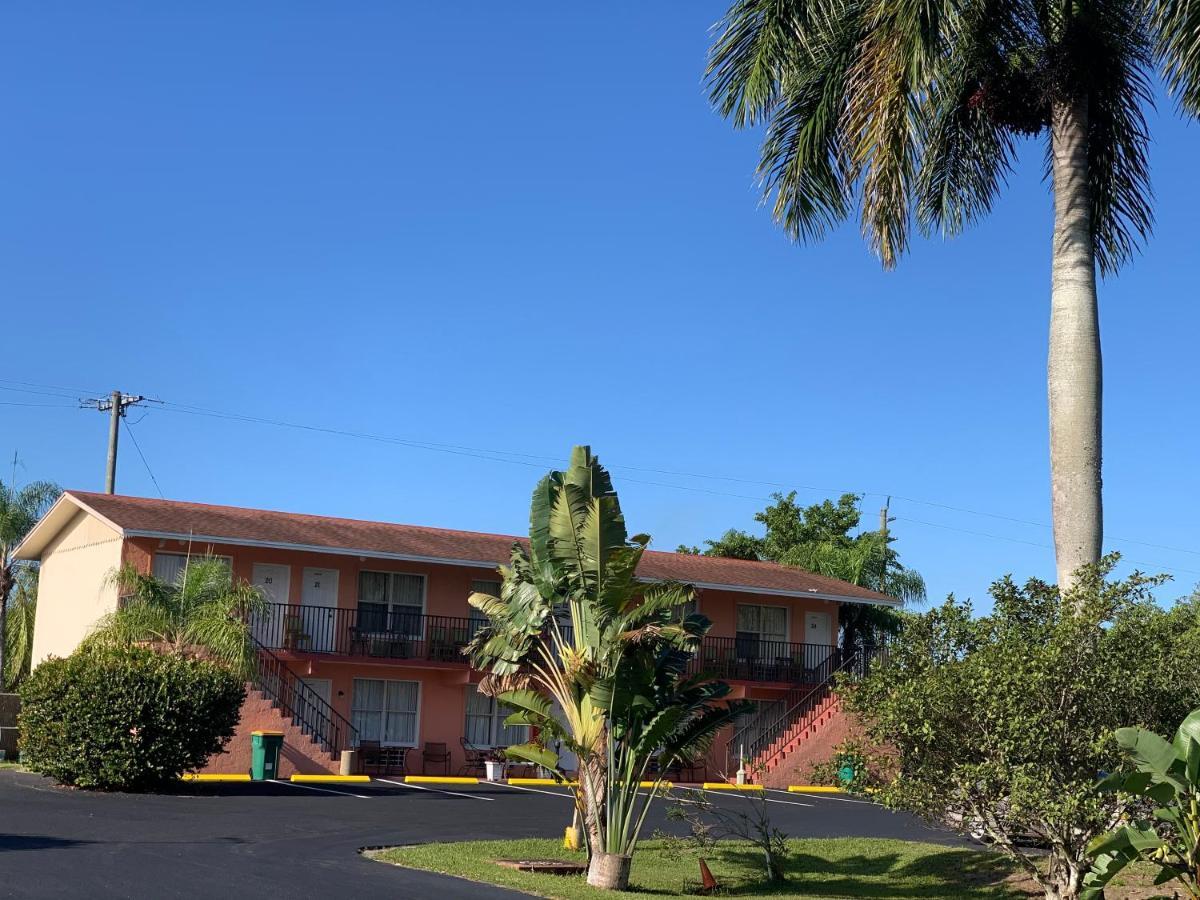 Conty'S Motel North North Naples Dış mekan fotoğraf